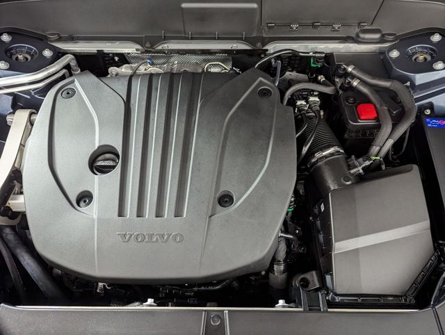 2026 Volvo XC90 Core - Photo 25