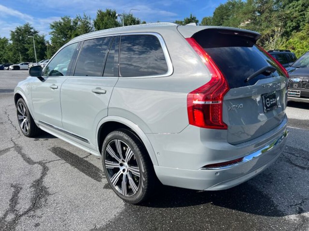 Certified 2025 Volvo XC90 plug-in hybrid T8 Plus 7-Seater SUV