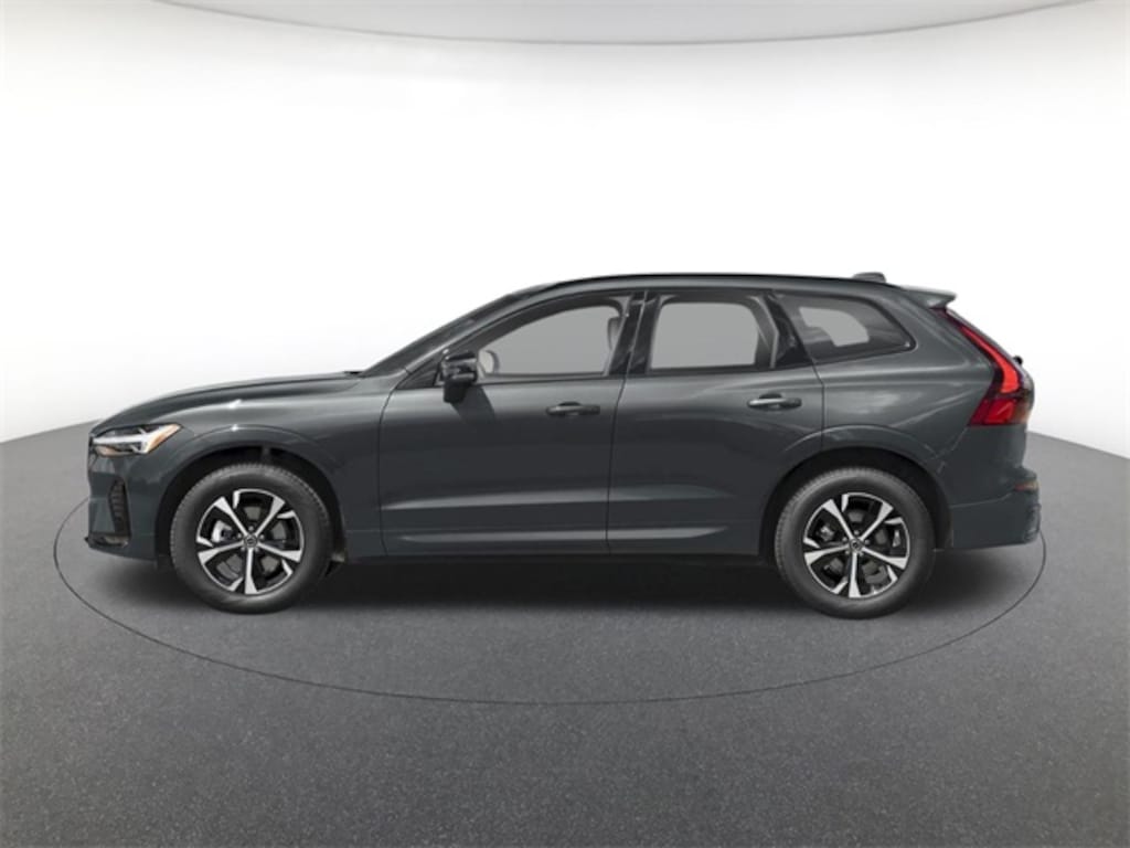 New 2026 Volvo XC60 B5 Core SUV