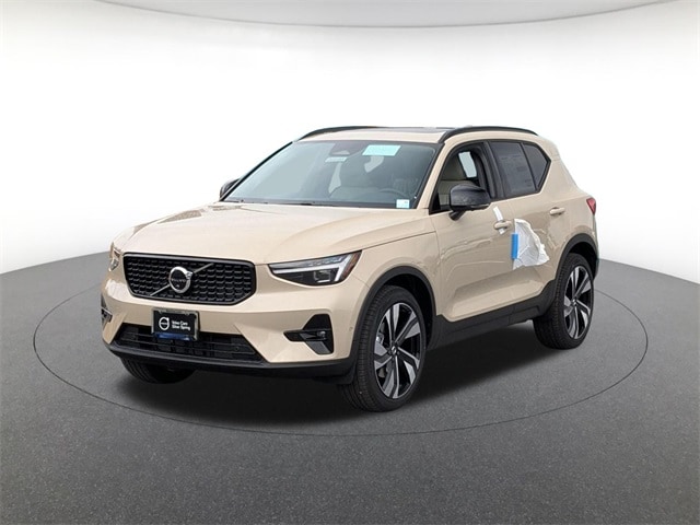 2026 Volvo XC40 Ultra's photo