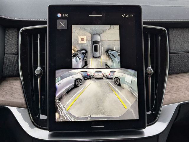2026 Volvo XC90 Plus - Photo 11