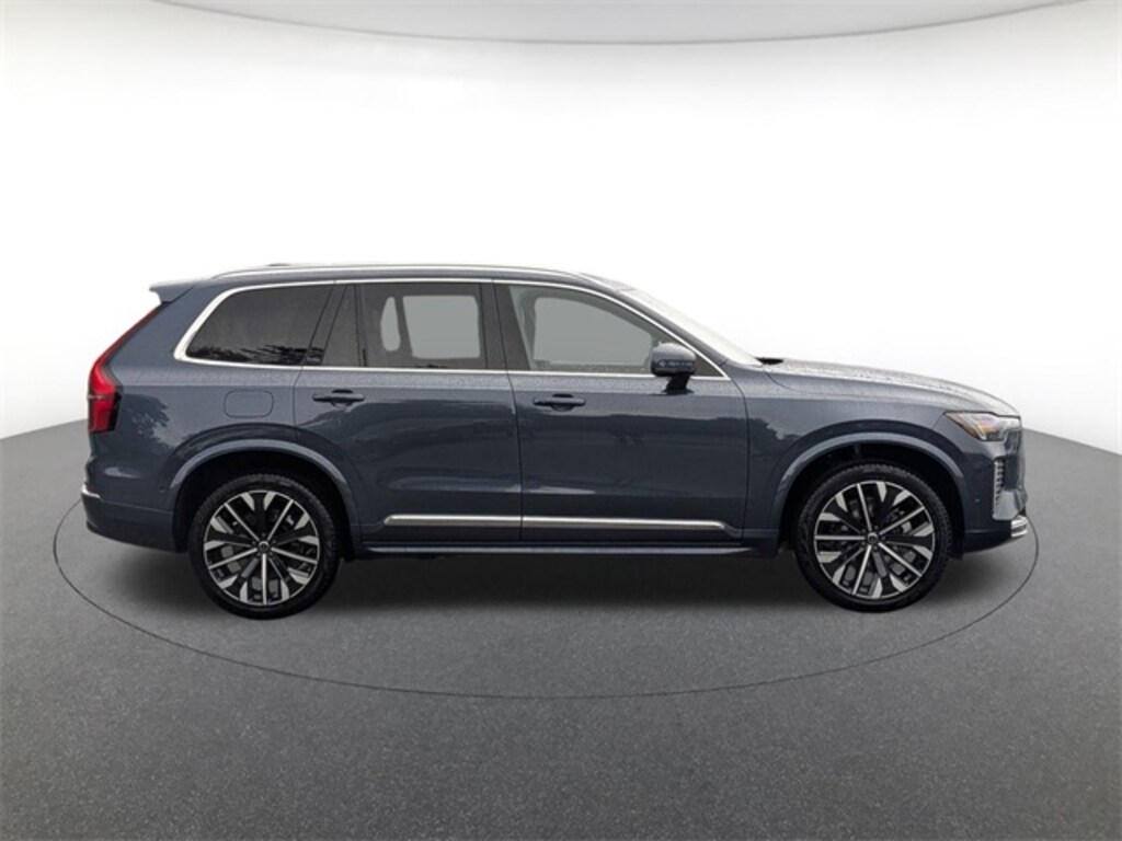 New 2026 Volvo XC90 B6 Plus 7-Seater SUV
