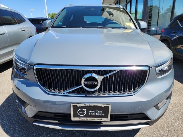 Used 2020 Volvo XC40 Momentum with VIN YV4162UK2L2270234 for sale in Silver Spring, MD