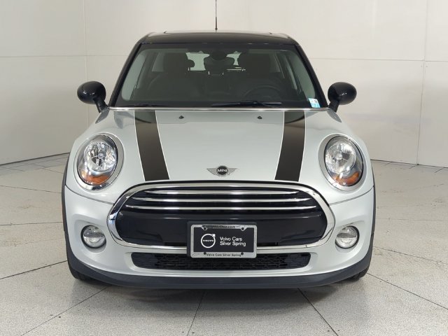 Used 2015 MINI Cooper Base with VIN WMWXS5C58FT829500 for sale in Silver Spring, MD