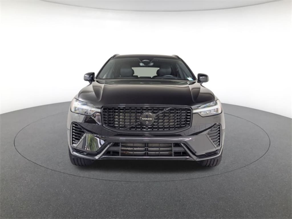 Certified 2024 Volvo XC60 plug-in hybrid T8 Ultimate Black Edition SUV
