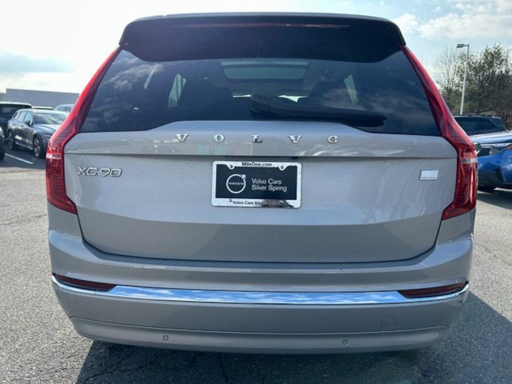 Used 2023 Volvo XC90 Recharge Plug-In Hybrid Ultimate Bright 7-Seater SUV