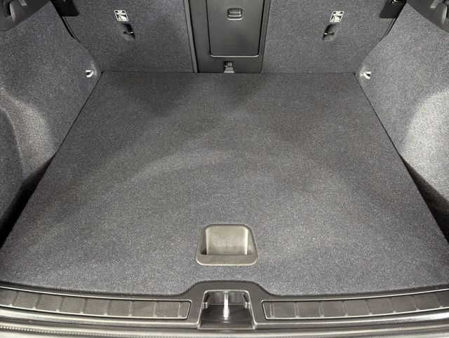 2026 Volvo XC40 Core - Photo 21