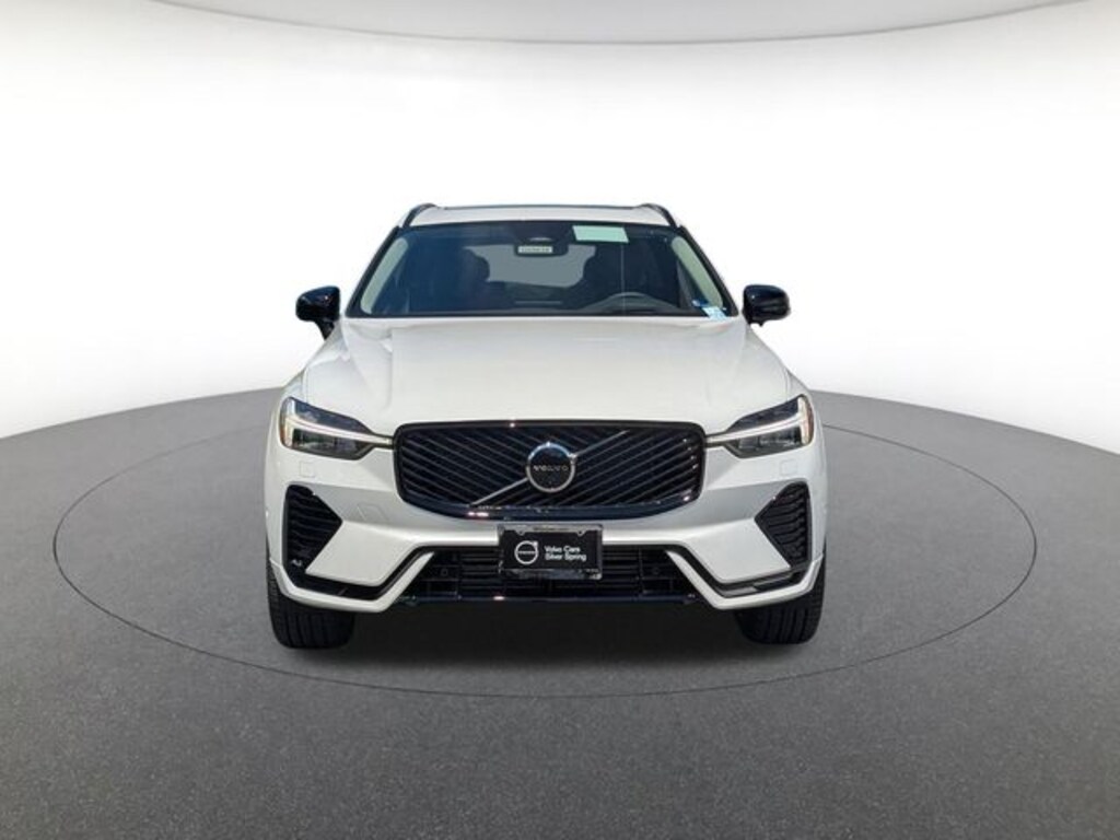 New 2026 Volvo XC60 plug-in hybrid T8 Ultra SUV