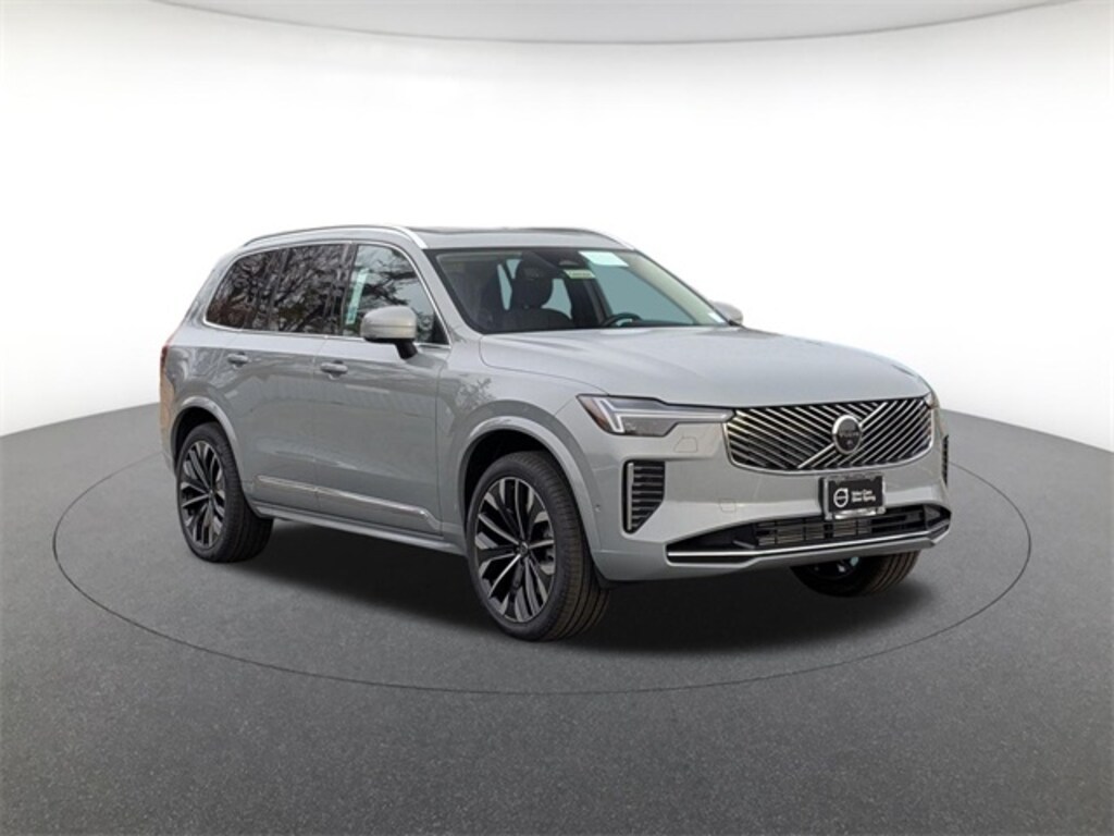New 2026 Volvo XC90 plug-in hybrid T8 Plus 7-Seater SUV