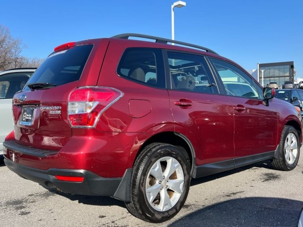 Used 2016 Subaru Forester 2.5i Premium SUV