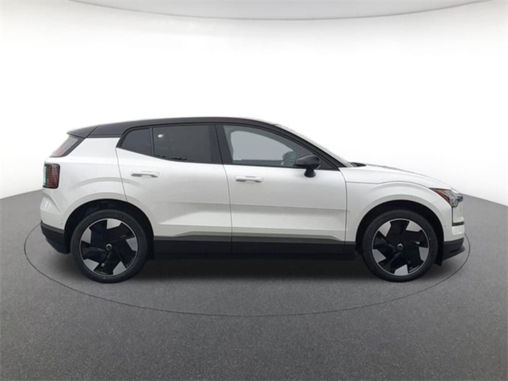 New 2026 Volvo EX30 Twin Motor Ultra SUV