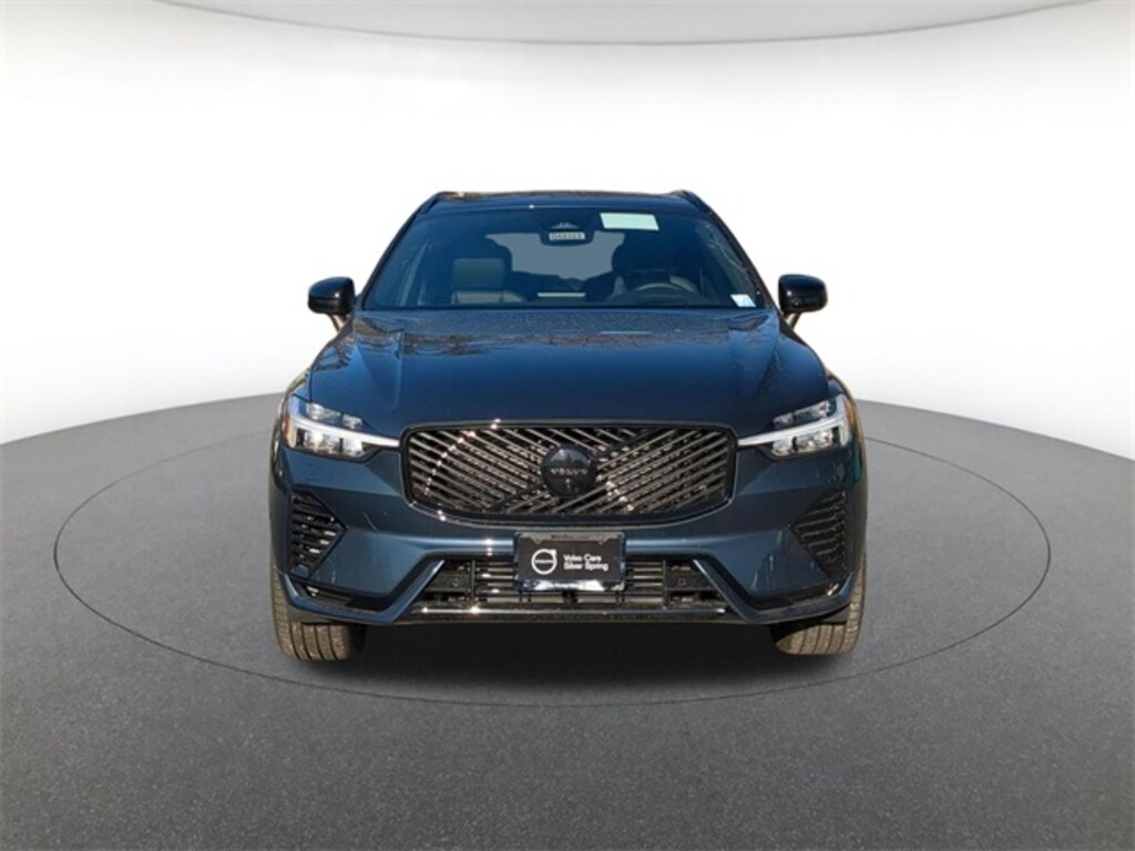 New 2026 Volvo XC60 plug-in hybrid T8 Ultra Black Edition SUV