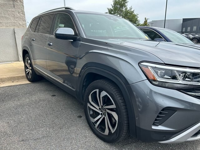 2021 Volkswagen Atlas V6 SEL Premium photo 3