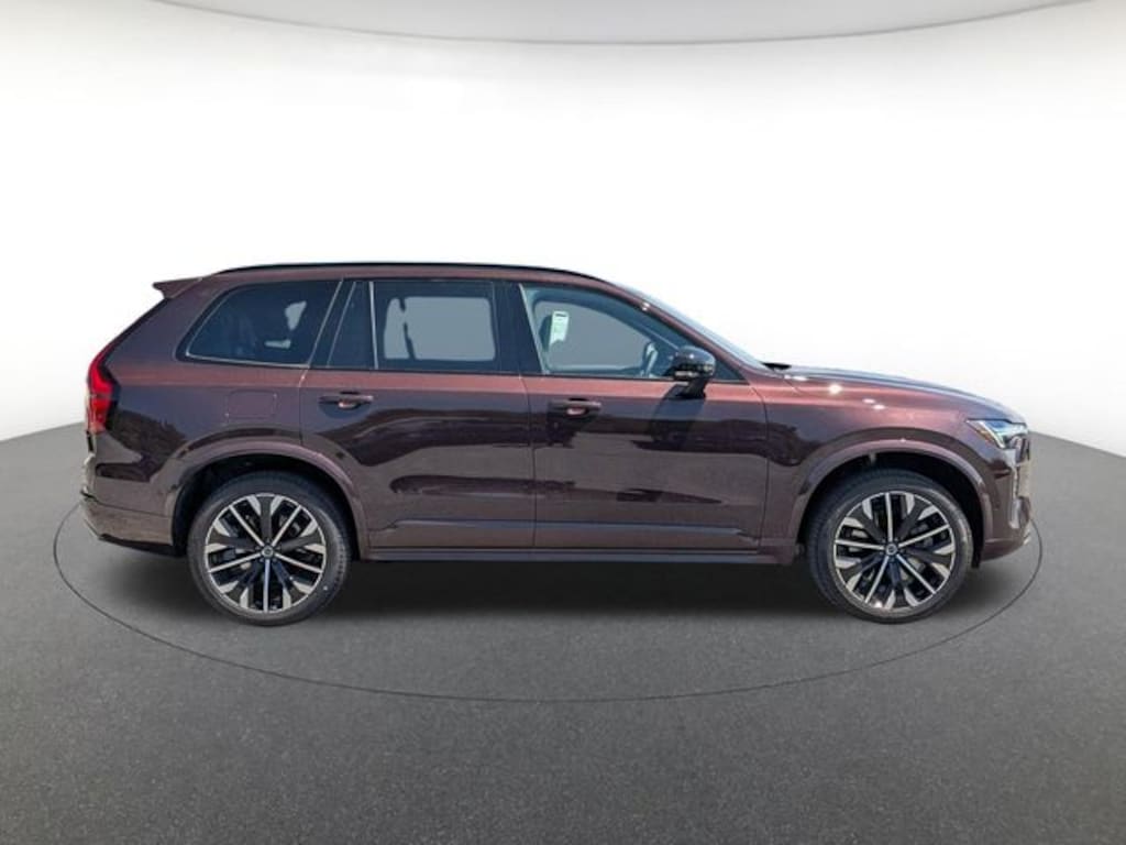 New 2026 Volvo XC90 plug-in hybrid T8 Ultra Dark Theme 7-Seater SUV