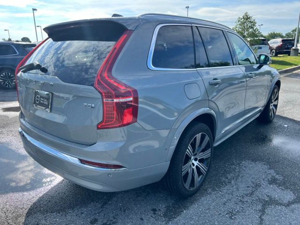 Certified 2025 Volvo XC90 plug-in hybrid T8 Plus 7-Seater SUV