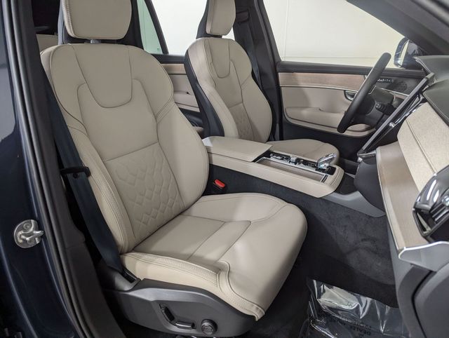 2026 Volvo XC90 Core - Photo 20