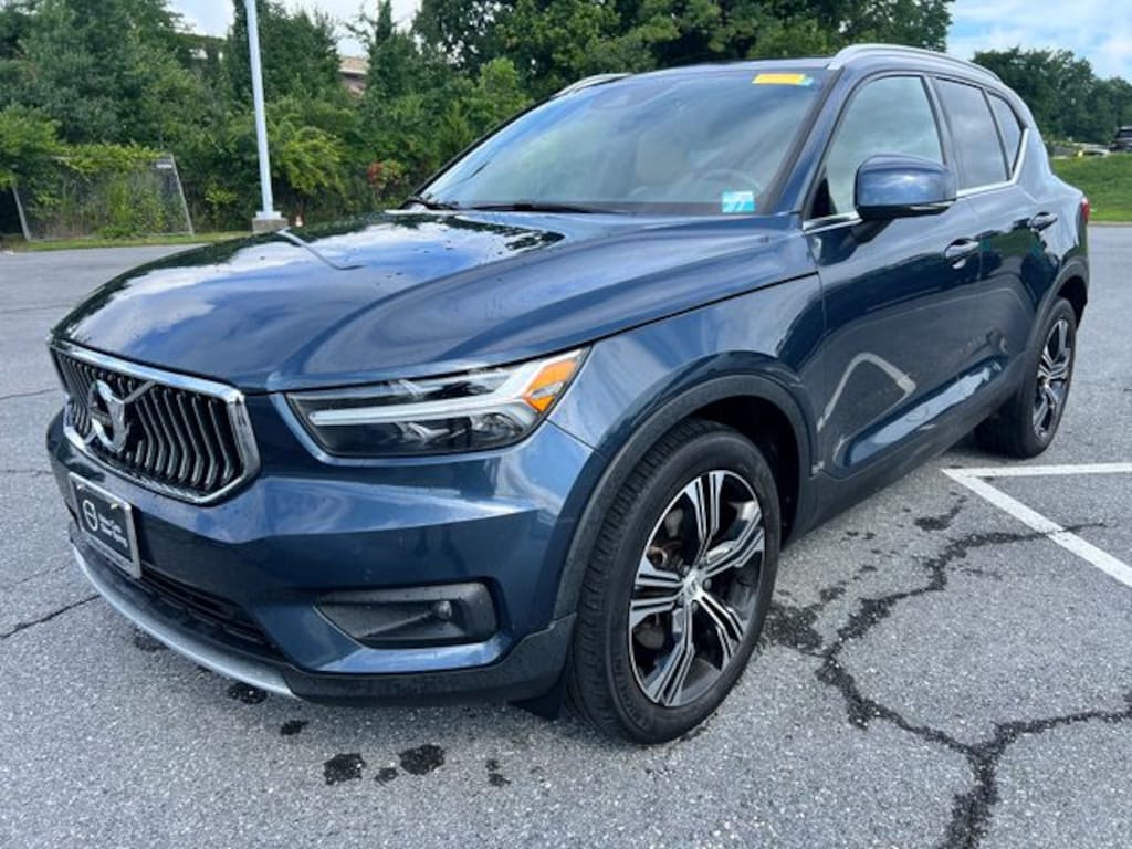 Used 2021 Volvo XC40 T5 Inscription SUV