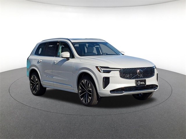 2026 Volvo XC90 photo 3