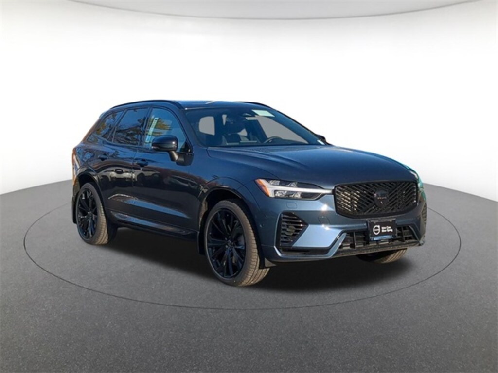 New 2026 Volvo XC60 plug-in hybrid T8 Ultra Black Edition SUV