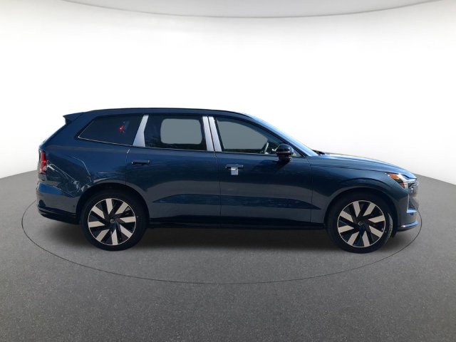 New 2026 Volvo EX90 Twin Motor Ultra 7-Seater SUV