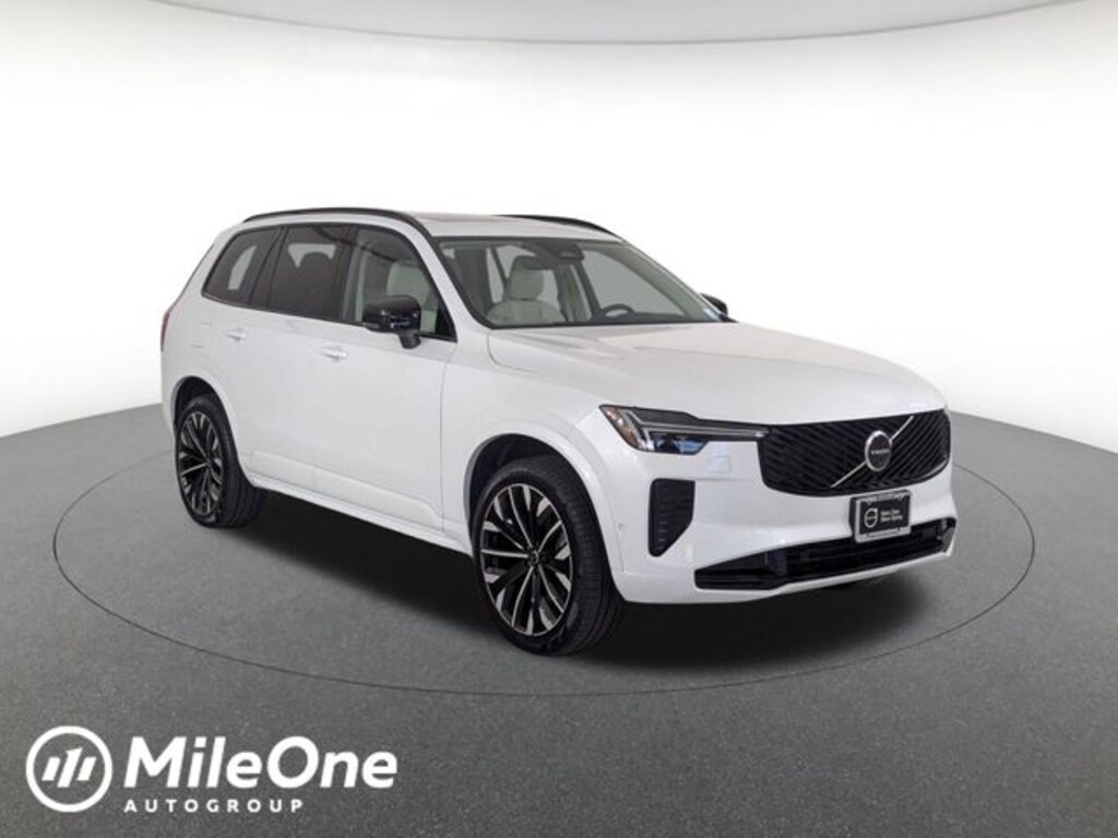 Certified 2026 Volvo XC90 B6 Ultra Dark Theme 7-Seater SUV