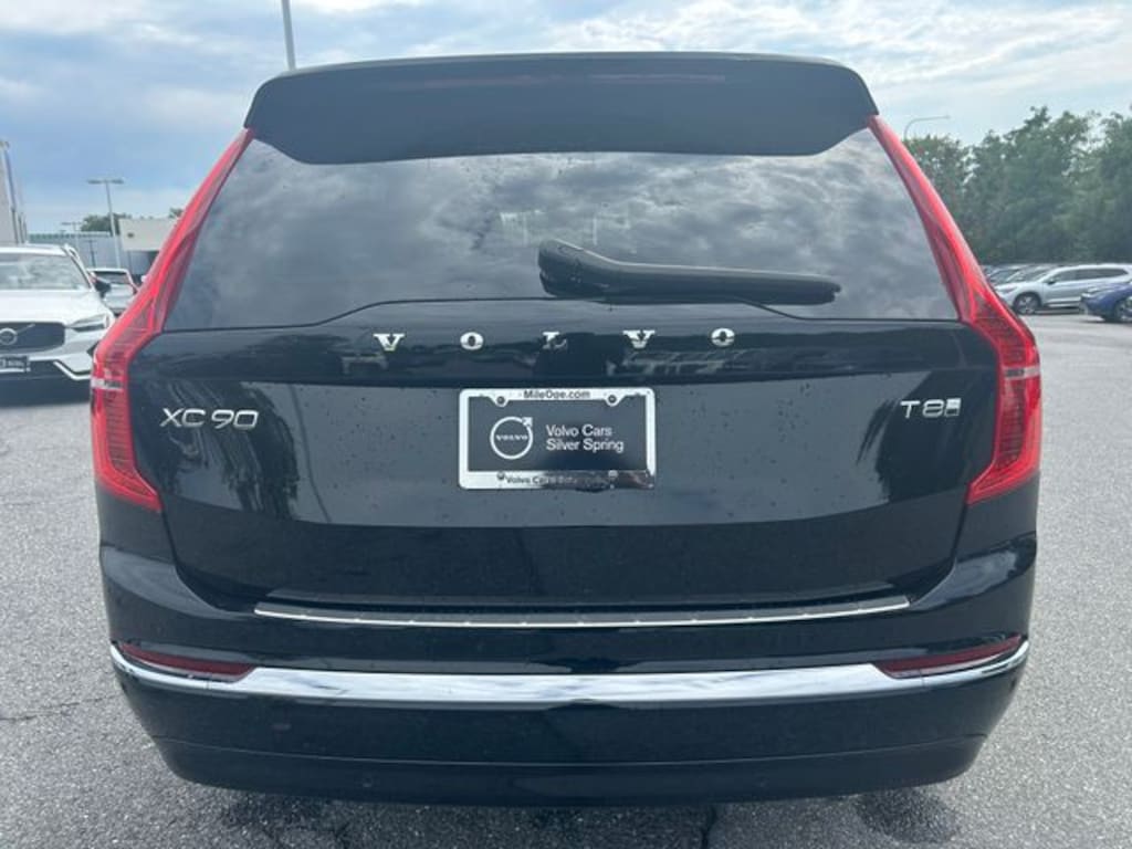 Certified 2025 Volvo XC90 plug-in hybrid T8 Plus 7-Seater SUV