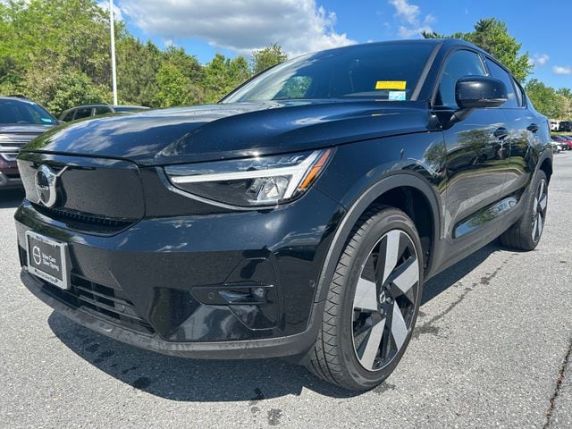 2023 Volvo C40 Plus