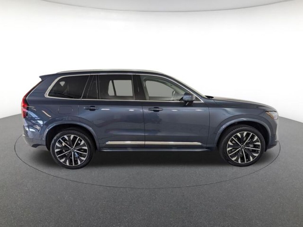 Certified 2026 Volvo XC90 B6 Ultra 7-Seater SUV