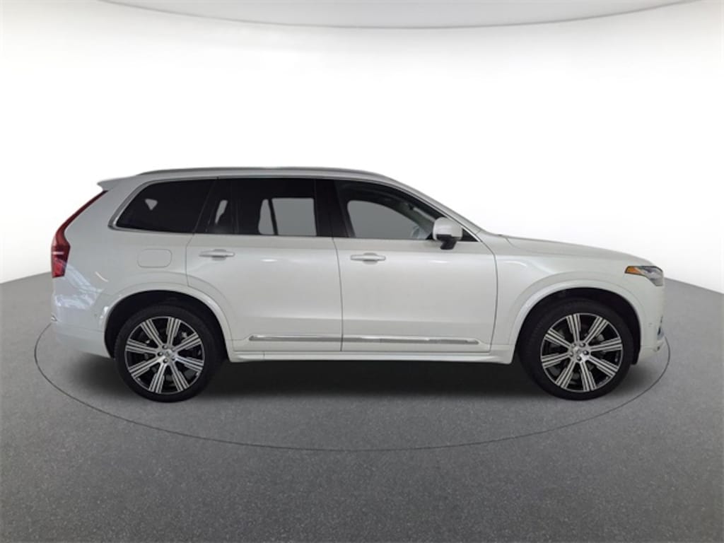 Certified 2024 Volvo XC90 plug-in hybrid T8 Plus Bright 7-Seater SUV