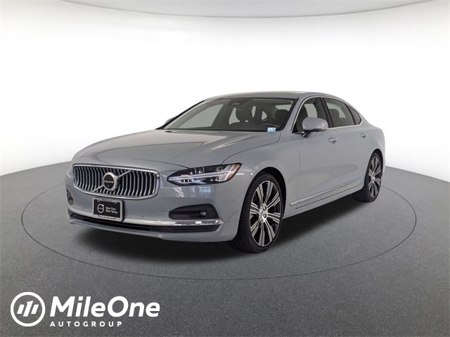 2025 Volvo S90