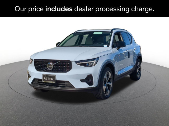 2026 Volvo XC40