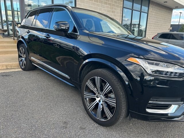2024 Volvo XC90 T8 Plus photo 2
