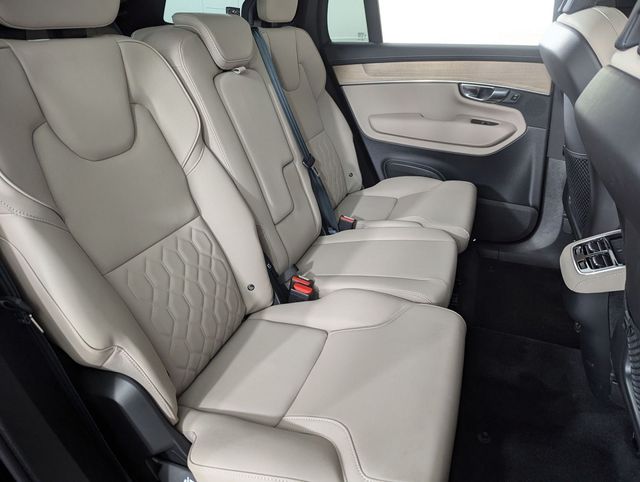 2026 Volvo XC90 Core - Photo 18