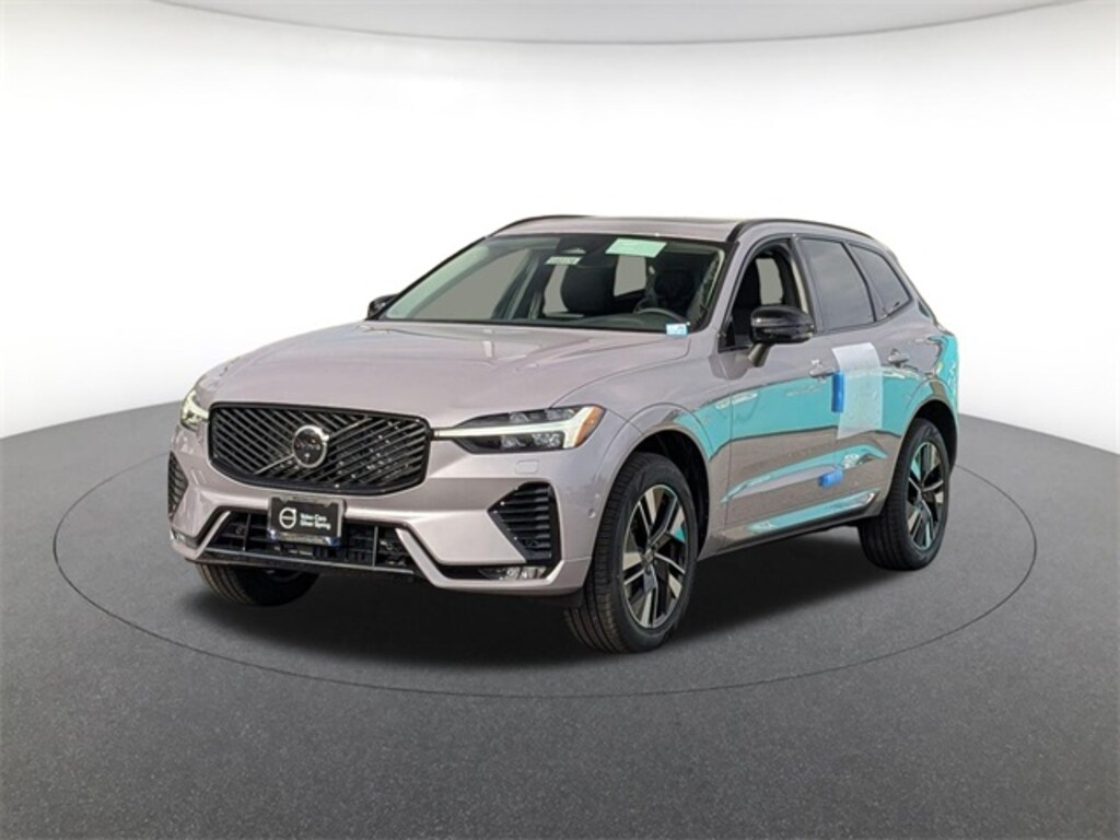 New 2026 Volvo XC60 B5 Plus SUV