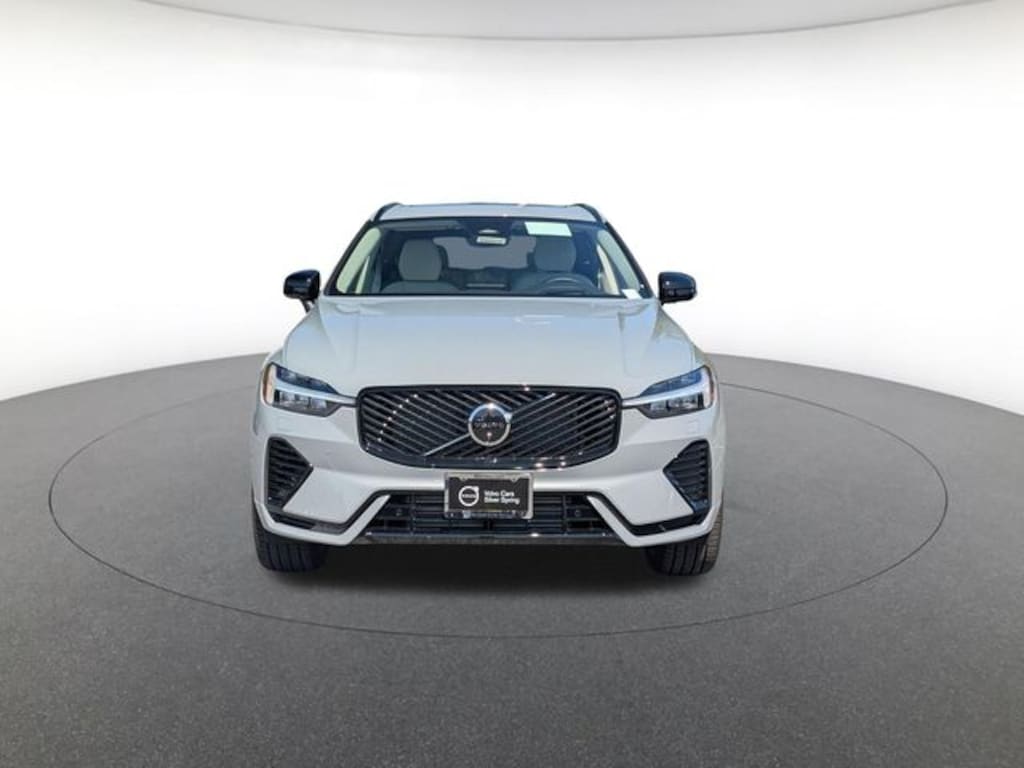 New 2026 Volvo XC60 plug-in hybrid T8 Ultra SUV