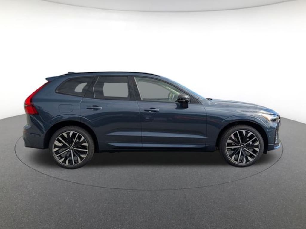 New 2026 Volvo XC60 B5 Ultra SUV