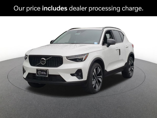 2026 Volvo XC40