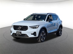 2026 Volvo XC40 B5 Plus SUV