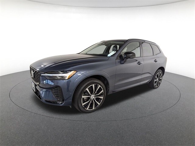 2023 Volvo XC60 B5 AWD Ultimate Dark SUV