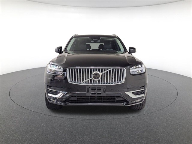 2024 Volvo XC90 Plus photo 2