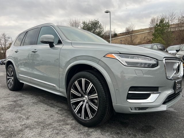 2024 Volvo XC90 Plus's photo