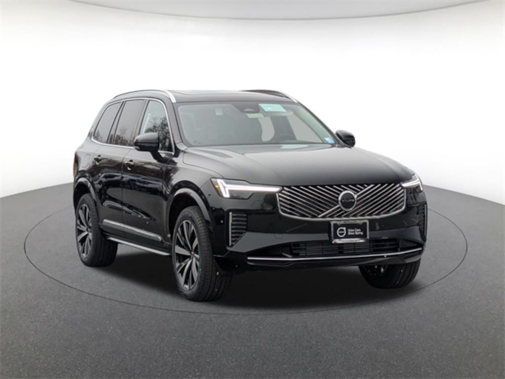 Certified 2025 Volvo XC90 plug-in hybrid T8 (2025.5) Core 7-Seater SUV