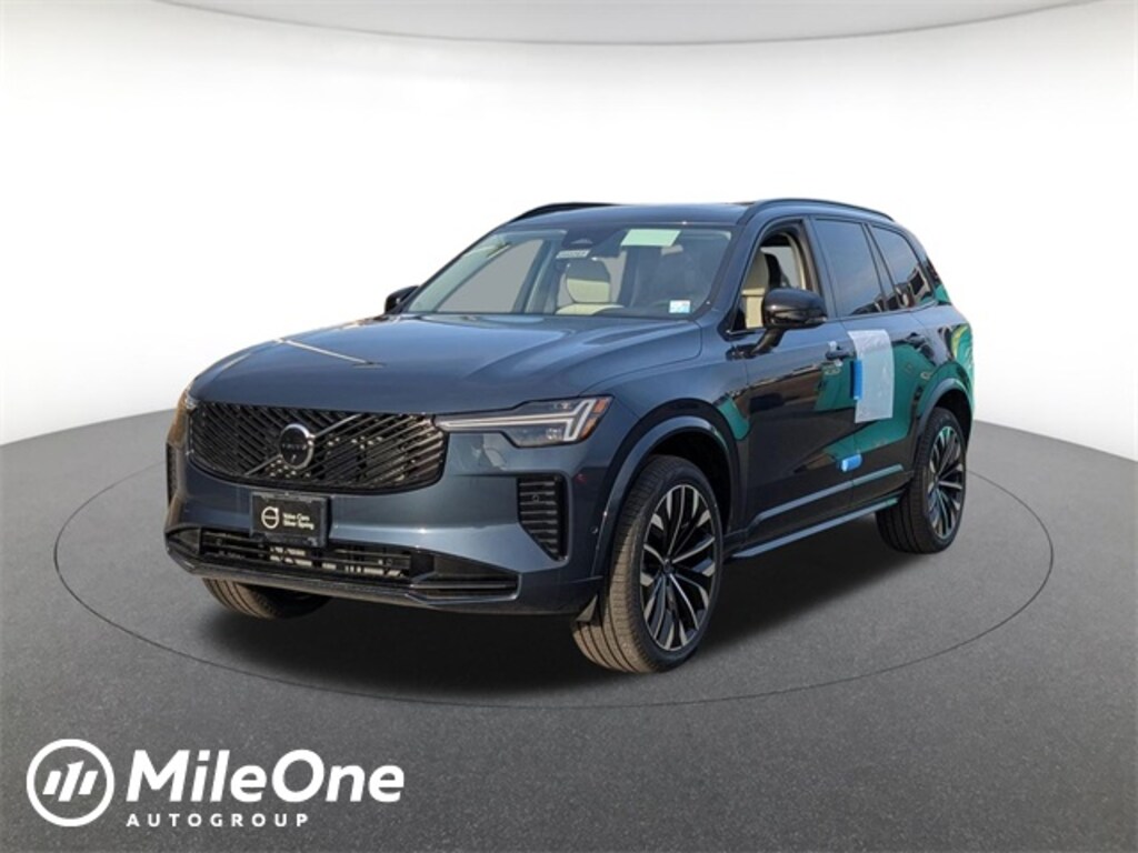 New 2026 Volvo XC90 B6 Ultra Dark Theme 7-Seater SUV