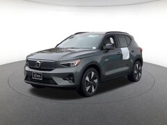 2026 Volvo EX40 Single Motor Extended Range Plus SUV
