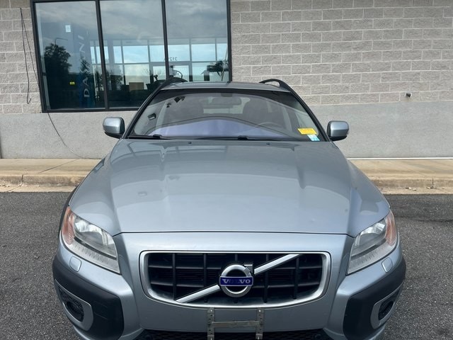 Used 2010 Volvo XC70 3.2 with VIN YV4982BZ1A1089819 for sale in Silver Spring, MD