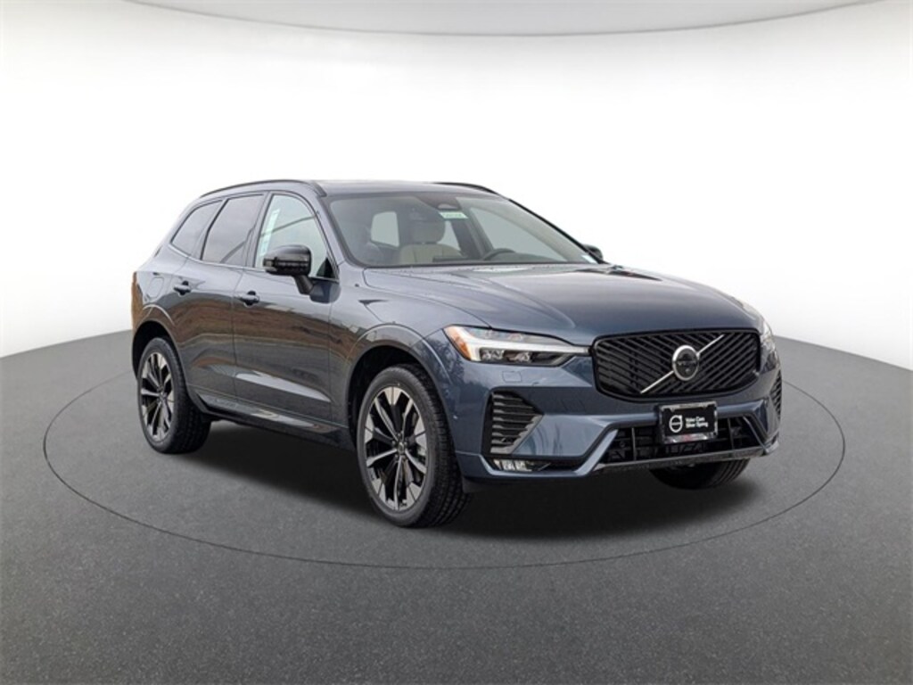 New 2026 Volvo XC60 B5 Plus SUV