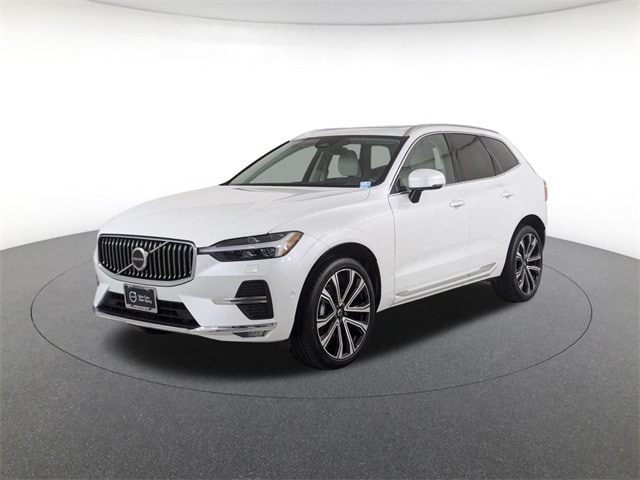 2023 Volvo XC60 Ultimate's photo