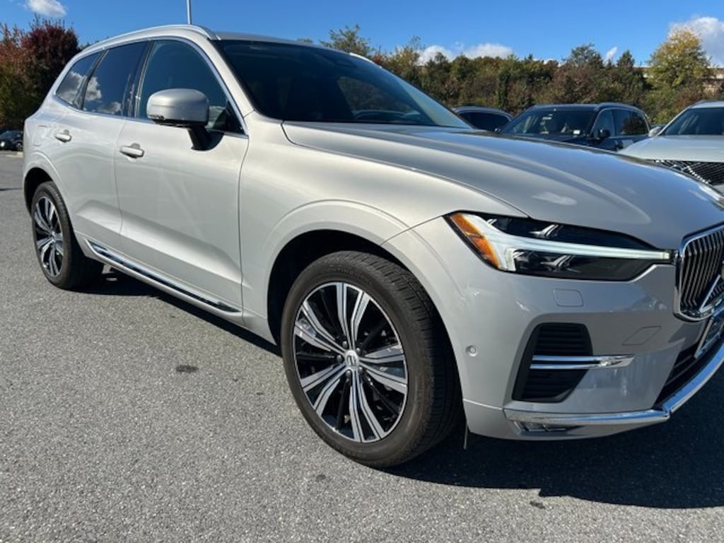 Certified 2023 Volvo XC60 B5 AWD Plus Bright SUV