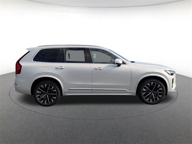 2026 Volvo XC90 photo 4