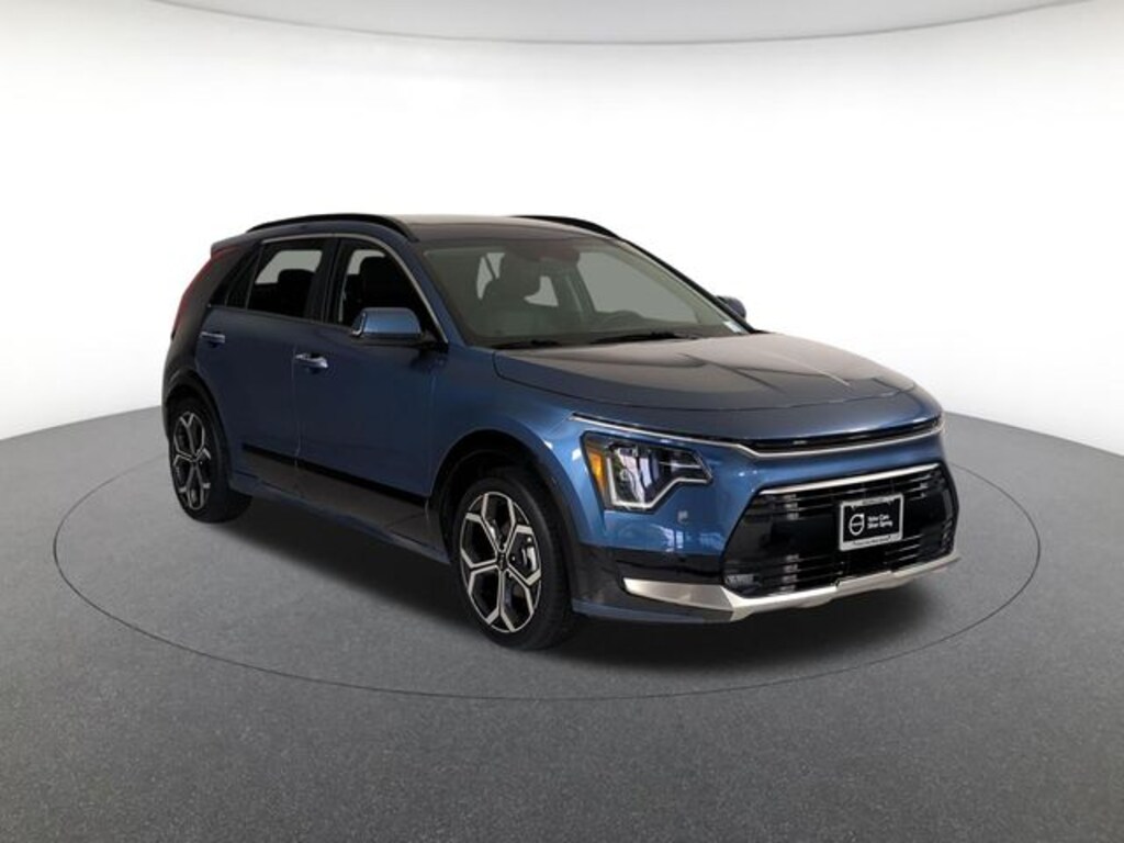 Used 2024 Kia Niro Plug-In Hybrid SX Touring SUV